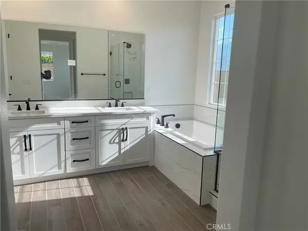 La Quinta, CA 92253,81826 Vida Bella Drive