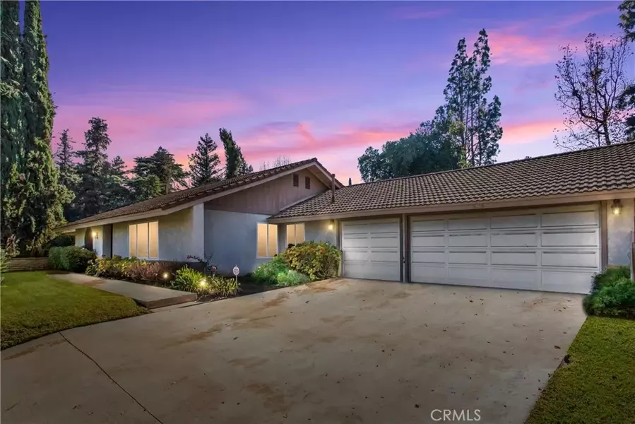 525 Pepper Way, Redlands, CA 92373