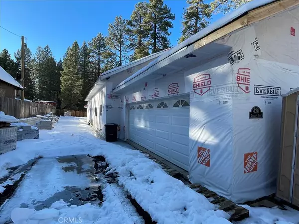 Big Bear Lake, CA 92315,426 Conklin Road