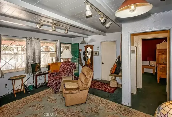 Big Bear Lake, CA 92315,437 Chickadee Drive