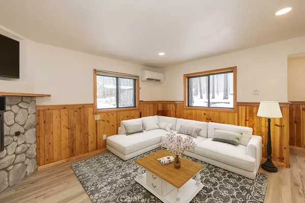 Big Bear Lake, CA 92315,564 Conklin Road