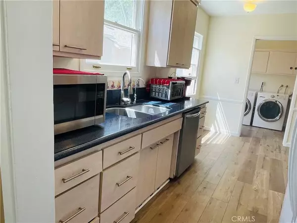 Northridge, CA 91325,18230 Schoenborn Street