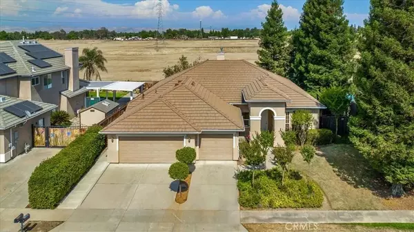 337 Applegate Avenue, Clovis, CA 93611