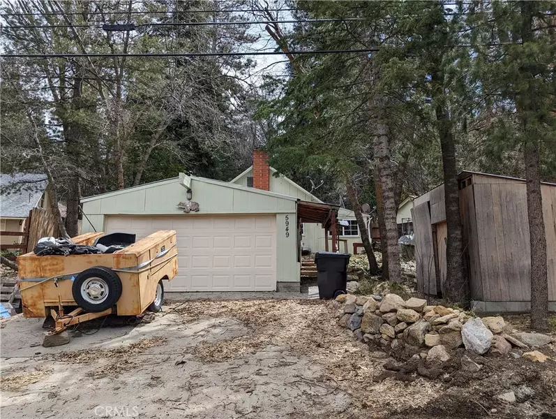 5949 Spruce Avenue, Angelus Oaks, CA 92305