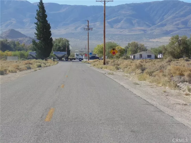 10650 KENDALL, Lucerne Valley, CA 92356