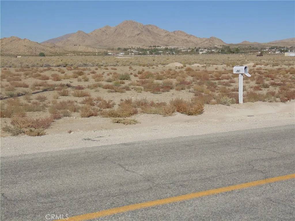 10650 KENDALL, Lucerne Valley, CA 92356