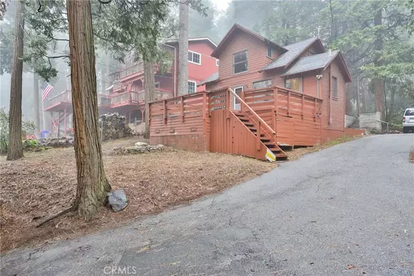 Crestline, CA 92325,910 Fern Drive