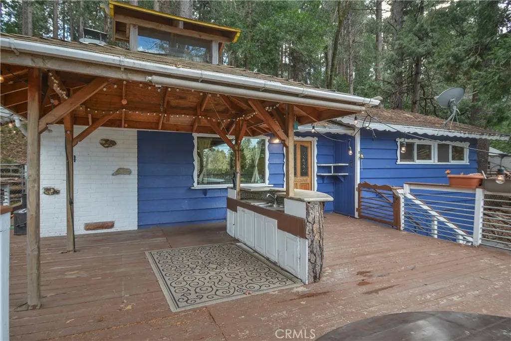 24607 Bernard Drive, Crestline, CA 92325