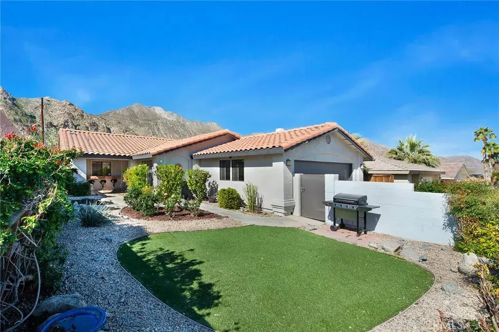 La Quinta, CA 92253,53865 Avenida Juarez