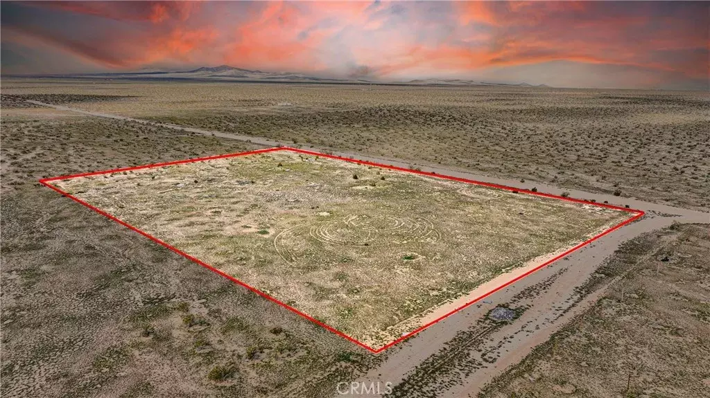 Adelanto, CA 92301,0 Trenton