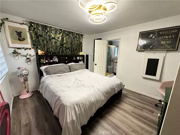 Wilmington, CA 90744,431 E Sandison Street