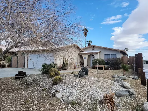 10202 Santa Cruz Road, Desert Hot Springs, CA 92240