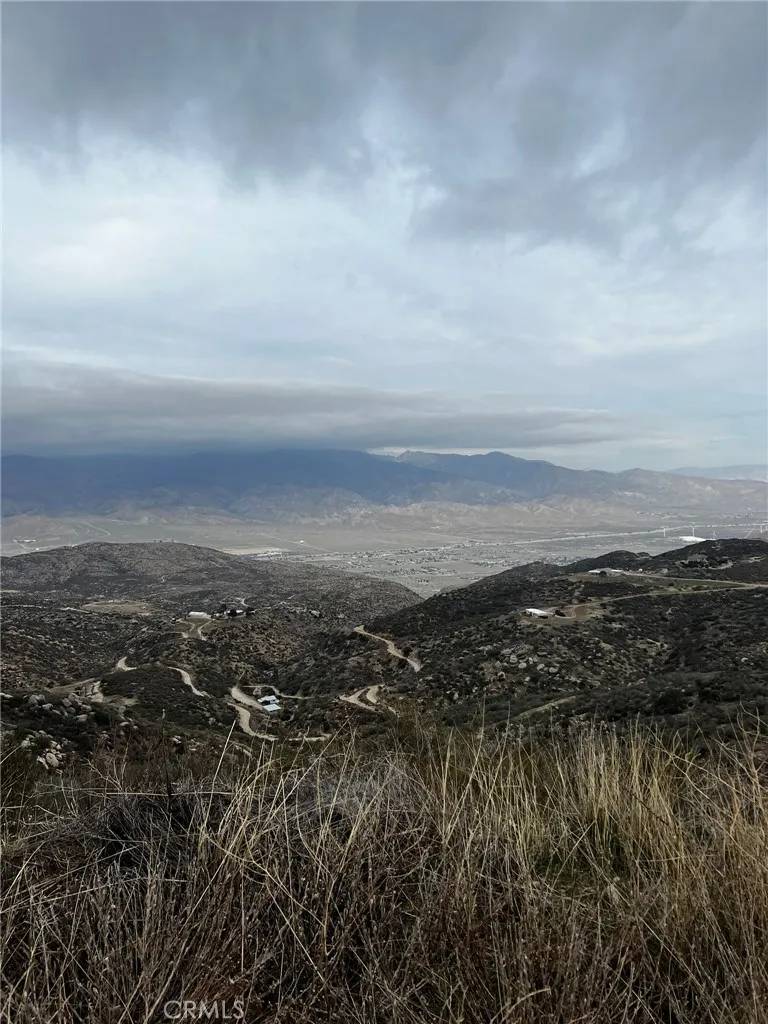 Banning, CA 92220,7 Horse Trail Rd.