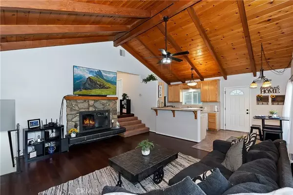 Crestline, CA 92325,508 Delle Drive