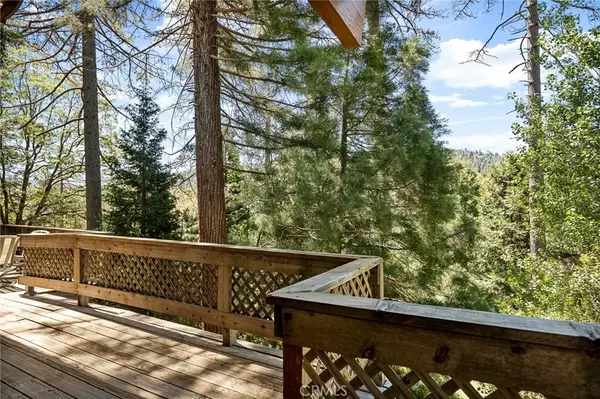 Crestline, CA 92325,23717 Zuger Drive