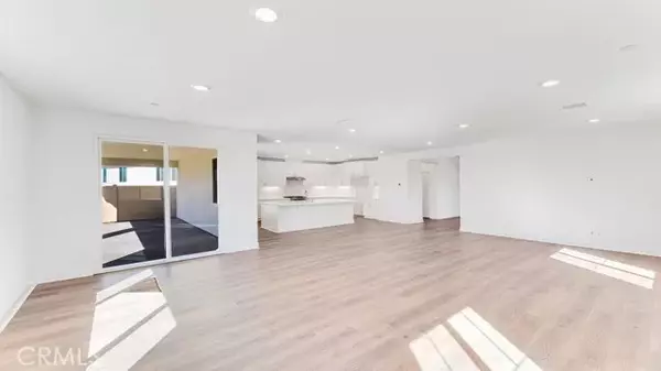 French Valley, CA 92596,33075 Noir Avenue