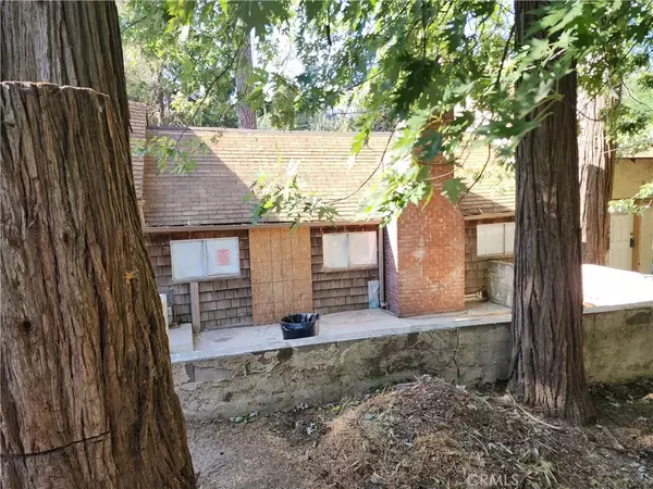 Crestline, CA 92325,23750 Shady Lane