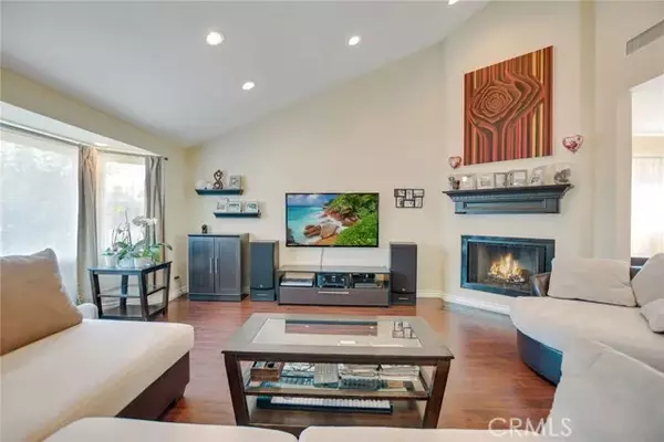 Encino, CA 91316,17729 Bullock Street