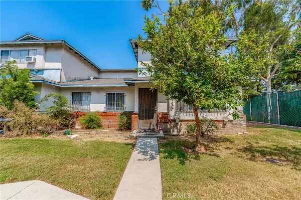 11 Hickock Lane, Carson, CA 90745