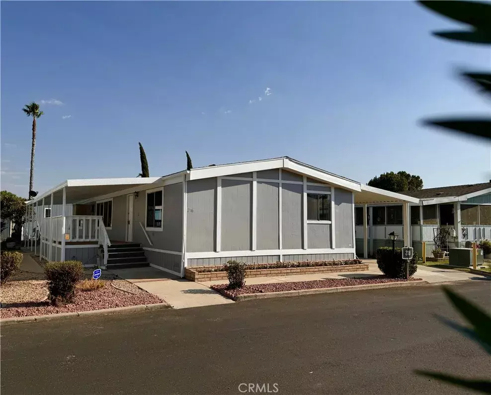 San Jacinto, CA 92583,21100 State St #216