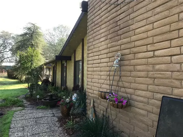 25446 Auberry Road, Clovis, CA 93619