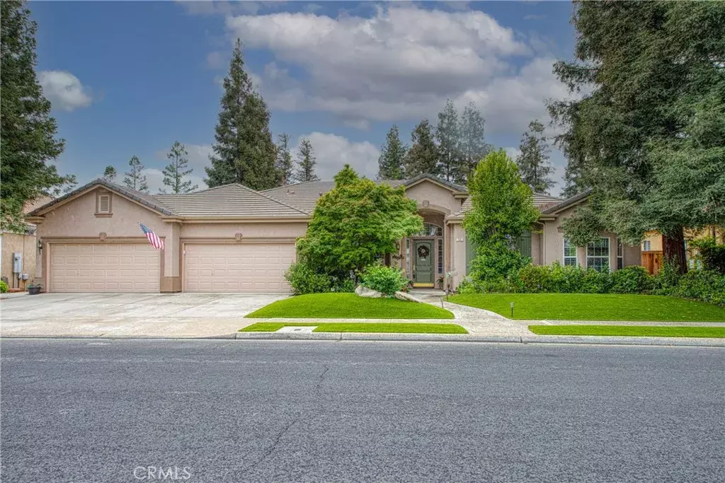 Clovis, CA 93611,226 Houston Avenue