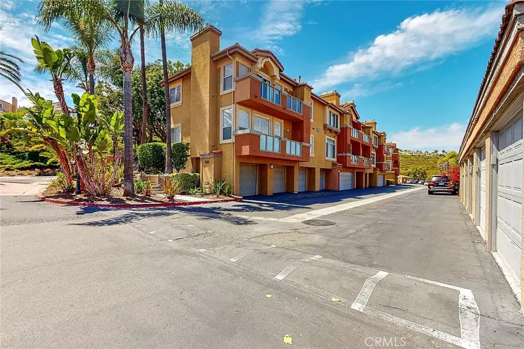 Laguna Niguel, CA 92677,30902 Clubhouse Drive #2E