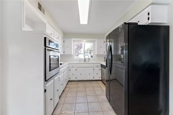 Clovis, CA 93612,2317 Acacia Avenue