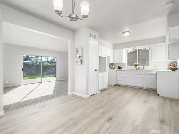 Clovis, CA 93611,1690 Santa Ana Avenue