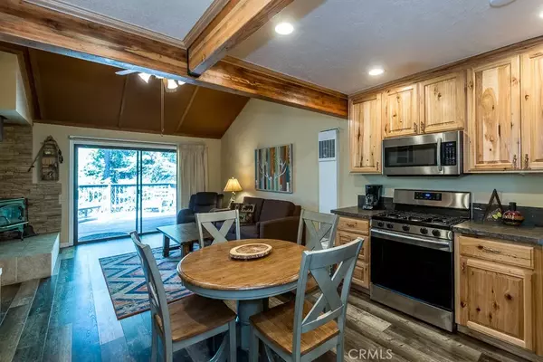 Shaver Lake, CA 93664,40810 Oakwoods Lane