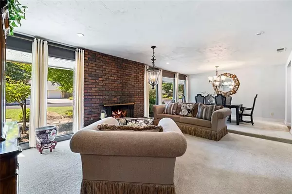 Clovis, CA 93611,2133 Alamos Avenue