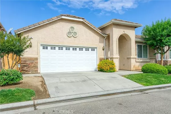 Clovis, CA 93612,724 Lind Avenue