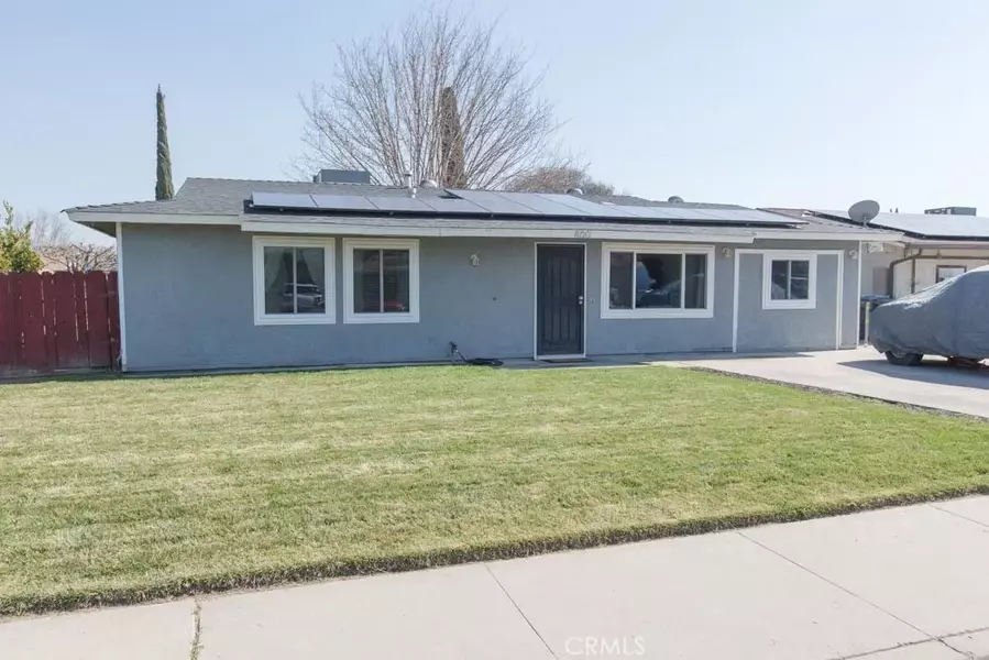 800 S 11th Street, Kerman, CA 93630