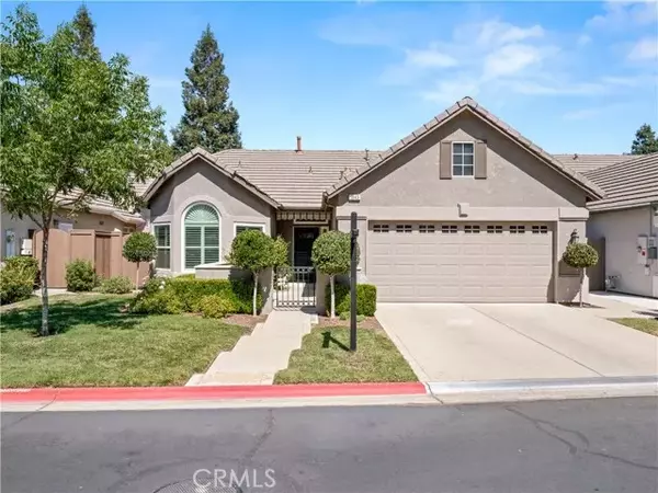 1843 Stonebrook Lane East, Clovis, CA 93611