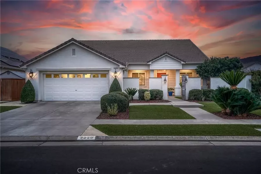 3220 SERENA AVE, Clovis, CA 93619