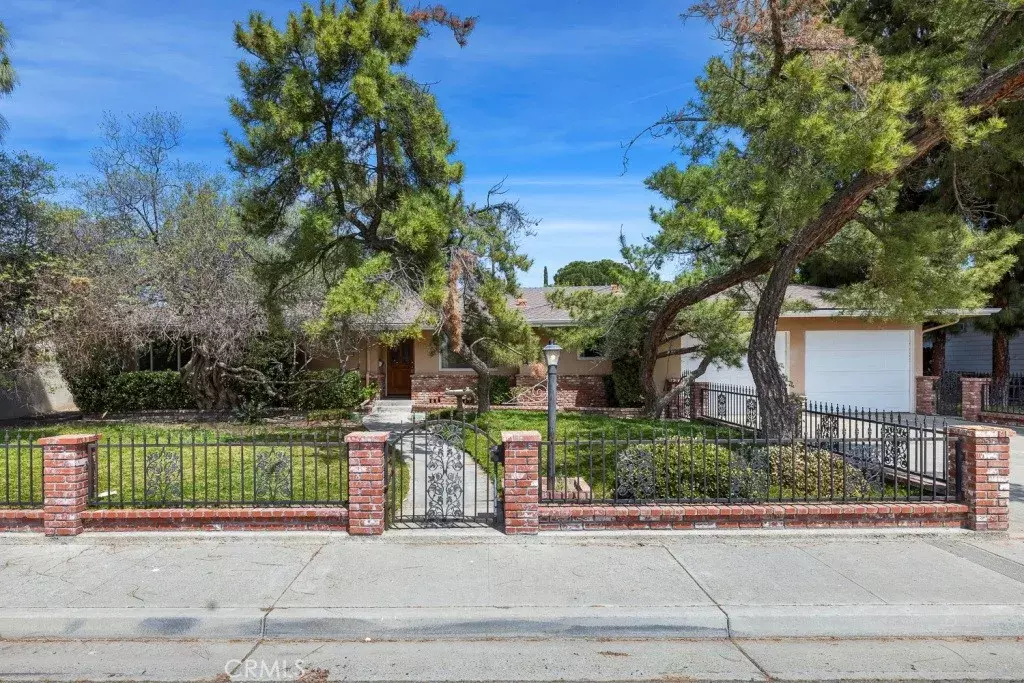 Avenal, CA 93204,117 E San Mateo Street