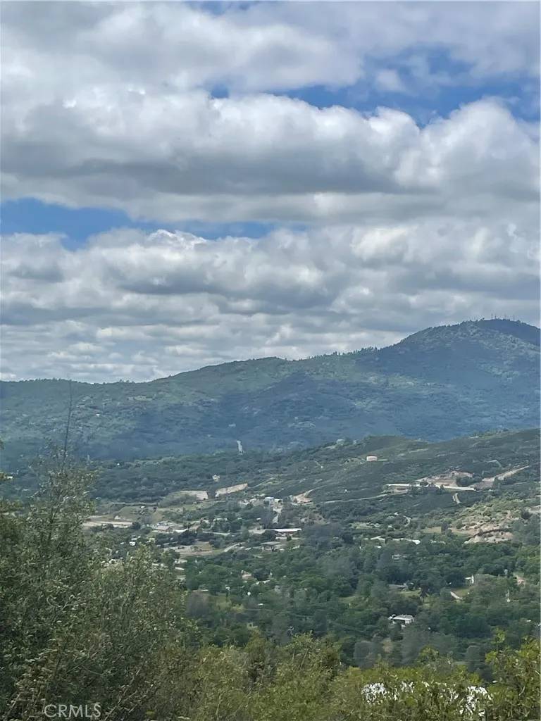 Oakhurst, CA 93644,50034 Golden Horse