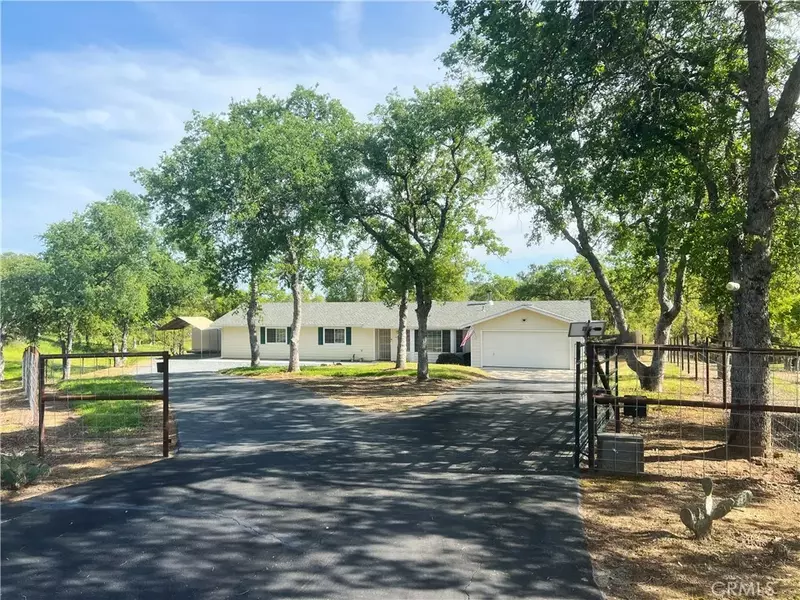 29897 Wickiup Court, Coarsegold, CA 93614