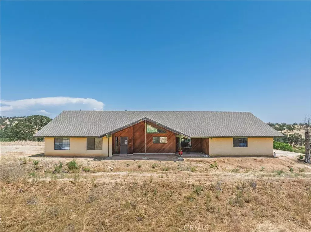 Raymond, CA 93653,26667 Road 407