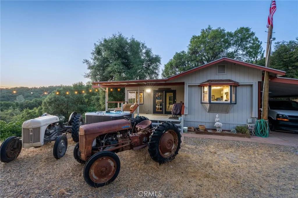 40640 Taylor Mountain Road, Oakhurst, CA 93644