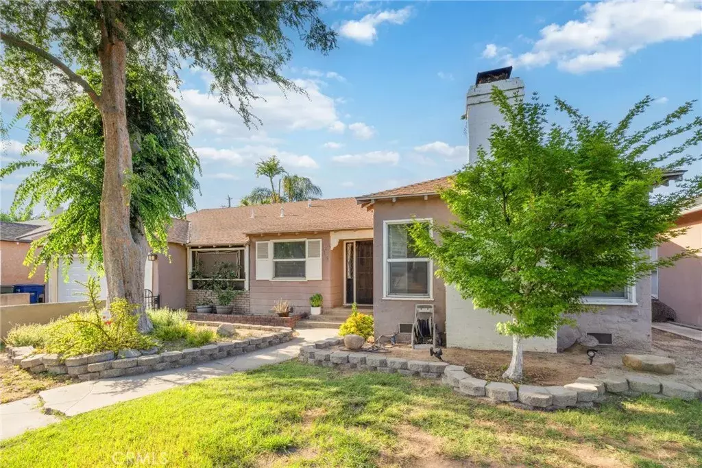 Fresno, CA 93704,315 E Clinton Avenue