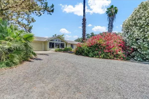 Porterville, CA 93257,31497 Success Valley Drive