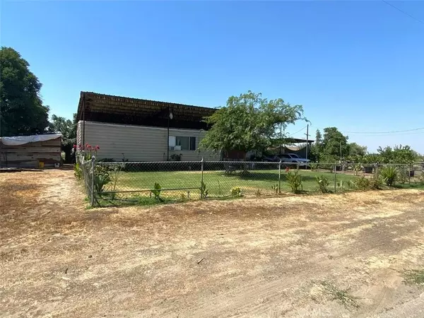 Riverdale, CA 93656,875 W Laguna Avenue