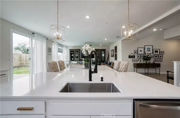 Madera, CA 93636,1093 Traverse Drive South