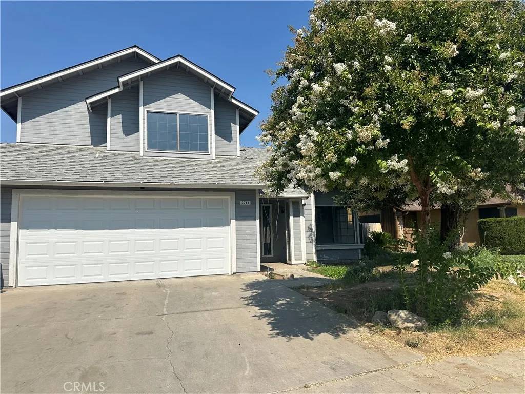 2244 N Prospect Avenue, Fresno, CA 93722