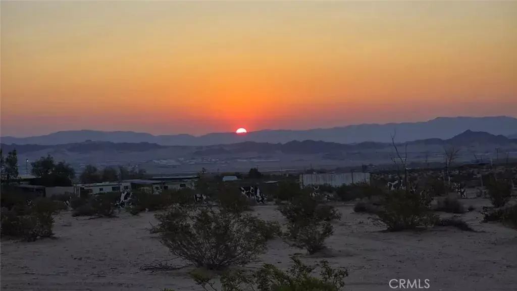 3052 Desert Flower Avenue, 29 Palms, CA 92277