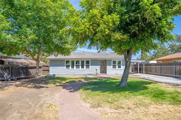 1809 N 11th Avenue, Hanford, CA 93230