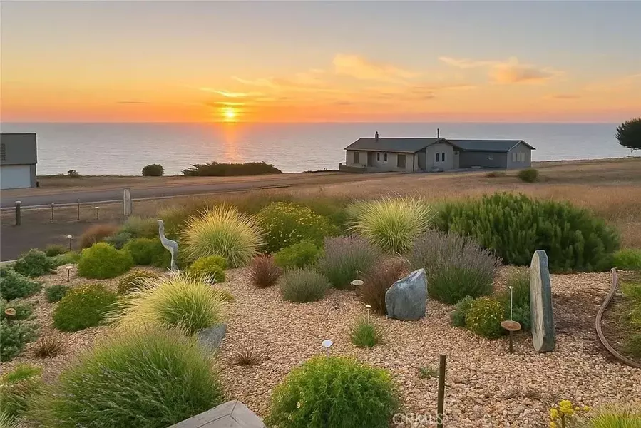 14771 Navarro Way, Manchester, CA 95459