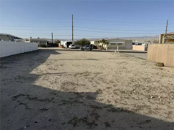 Thousand Palms, CA 92276,73281 Colonial