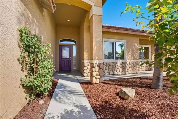 Hanford, CA 93230,2104 Franklin Way